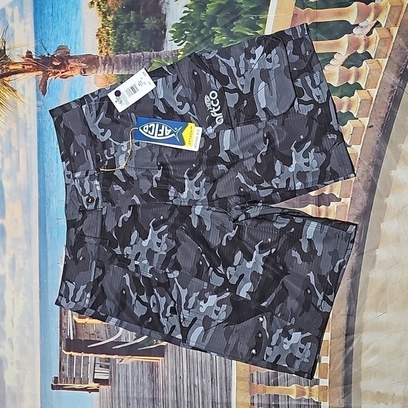 AFTCO Camo Fishing Shorts‎ Size 30 NWT - Picture 1 of 6